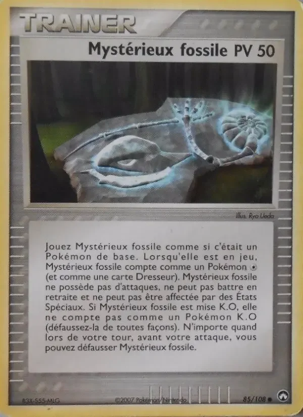 Carte Mystérieux fossile
